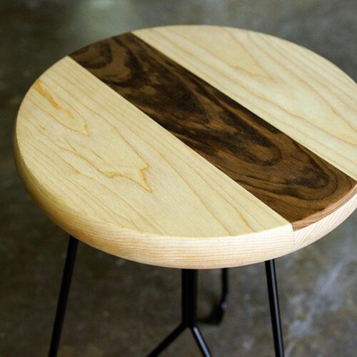 圓形跳色拼接鐵腳茶几 雙木拼接精湛工藝：圖片 2