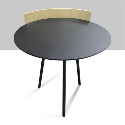 北歐圓形細腳茶几 坐臥皆宜的居家靈感：圖片 1