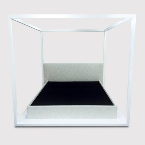 北歐白色框架床架 加上紗帳增添浪漫氛圍：圖片 1