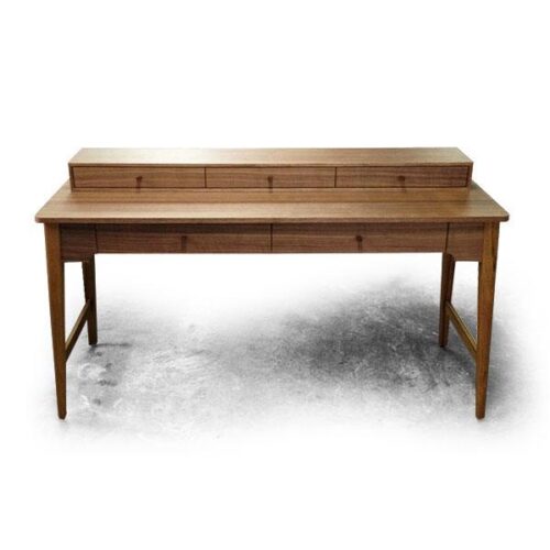 雙層胡桃木置物書桌 滿足工作與擺飾：圖片 1