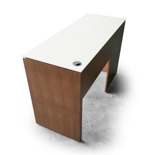 白色桌面木腳小書桌 高效空間首選：圖片 2