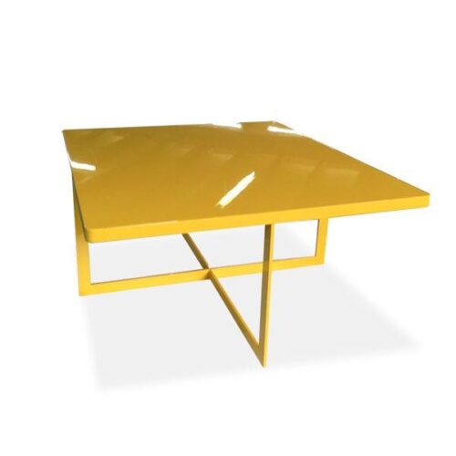 方形黃色黑鐵腳茶几 點亮客廳活力：圖片 1