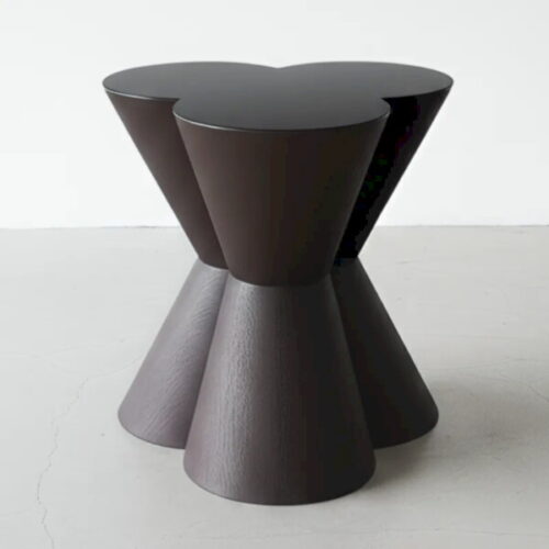 三錐雕塑藝術茶几 靜置客廳的雕塑品：圖片 5