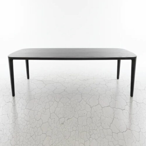 墨界圓弧實木餐桌 深邃紋理營造高級餐廳氛圍：圖片 2