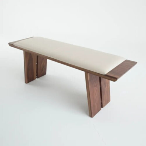 AxisDining胡桃木長椅 串起玄關到餐廳的動線：圖片 3