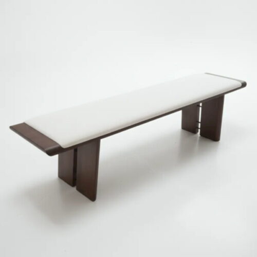 AxisDining胡桃木長椅 串起玄關到餐廳的動線：圖片 1