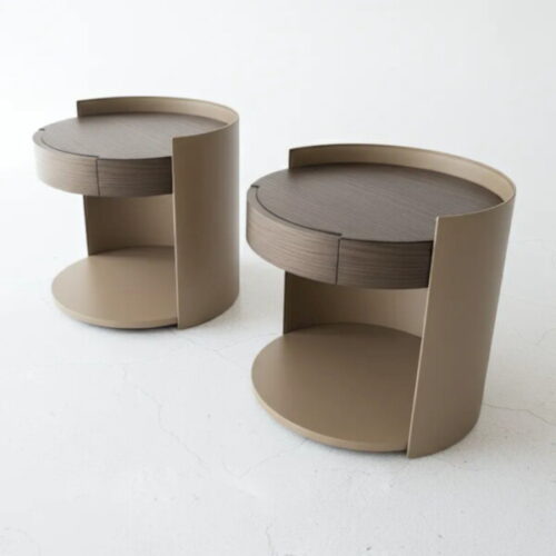 馬鞍皮胡桃床頭櫃  空間利用零死角：圖片 1